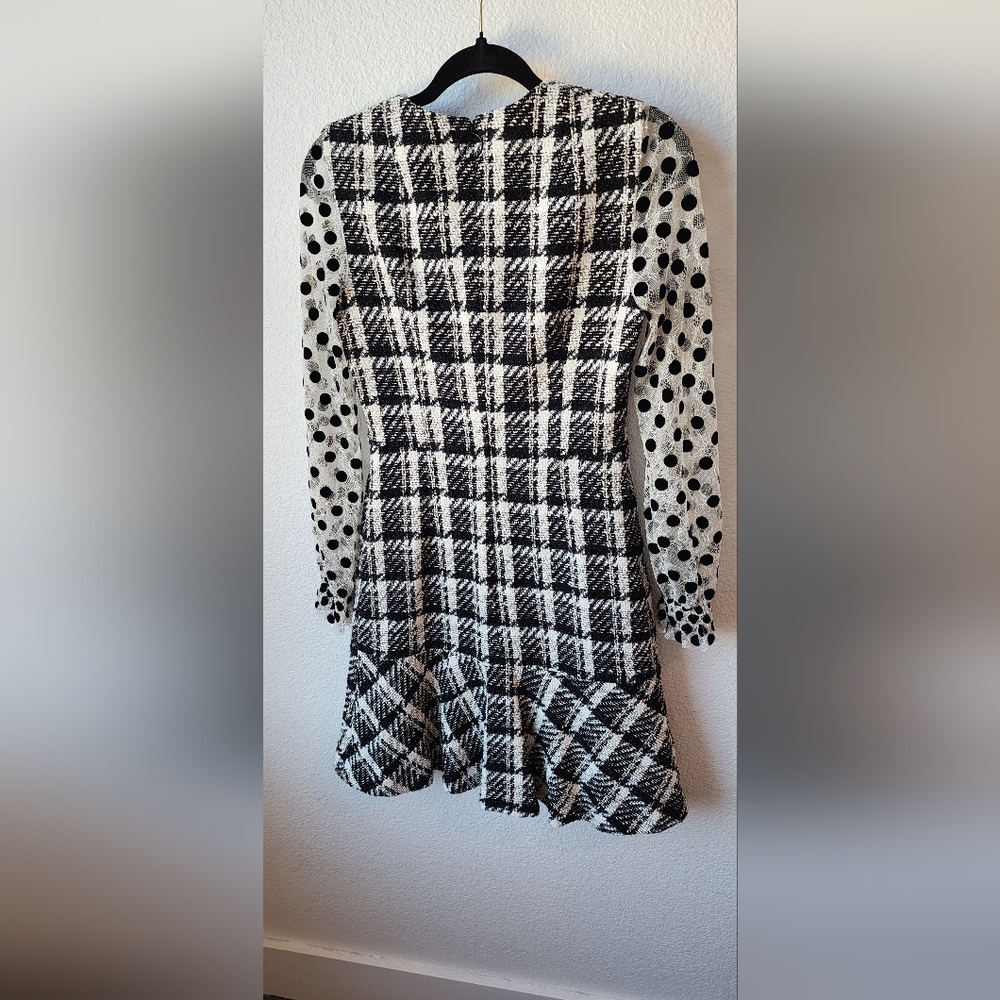 AKRIS Punto Black White Tweed Swiss Dot Sleeve Dress Size 4 - Picture 10 of 10